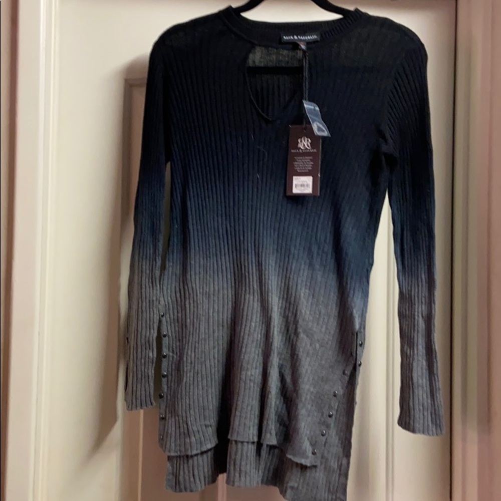 Rock & Republic key hole sweater